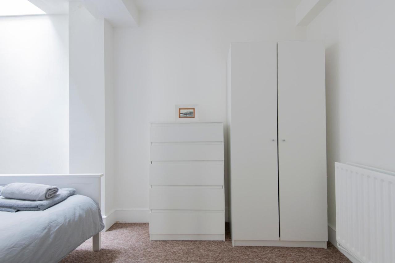 Fantastic 3 Bed Brighton House- Sleeps 6- Superfast Wifi And Garage Exterior foto