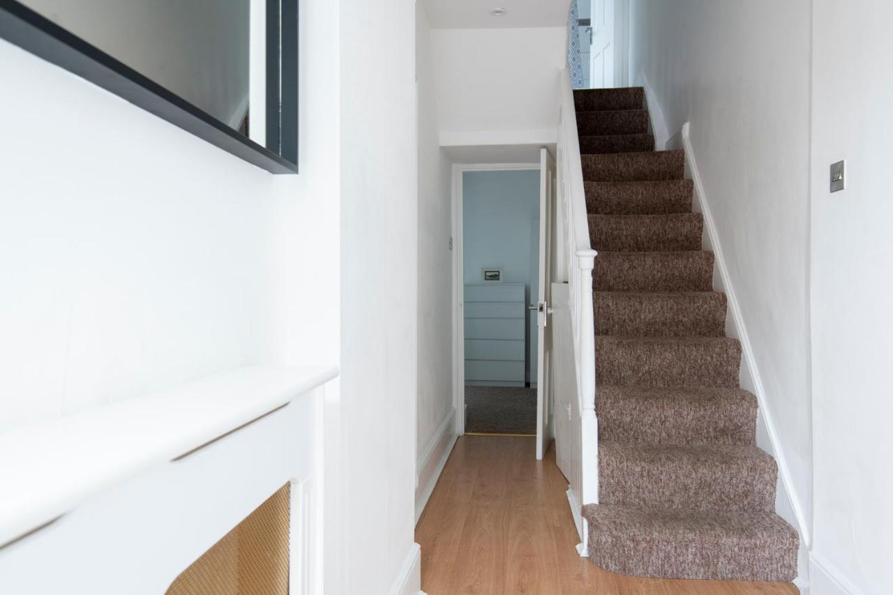 Fantastic 3 Bed Brighton House- Sleeps 6- Superfast Wifi And Garage Exterior foto